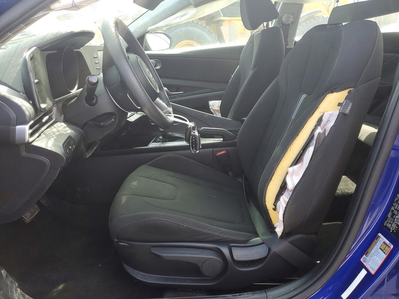 2022 HYUNDAI ELANTRA