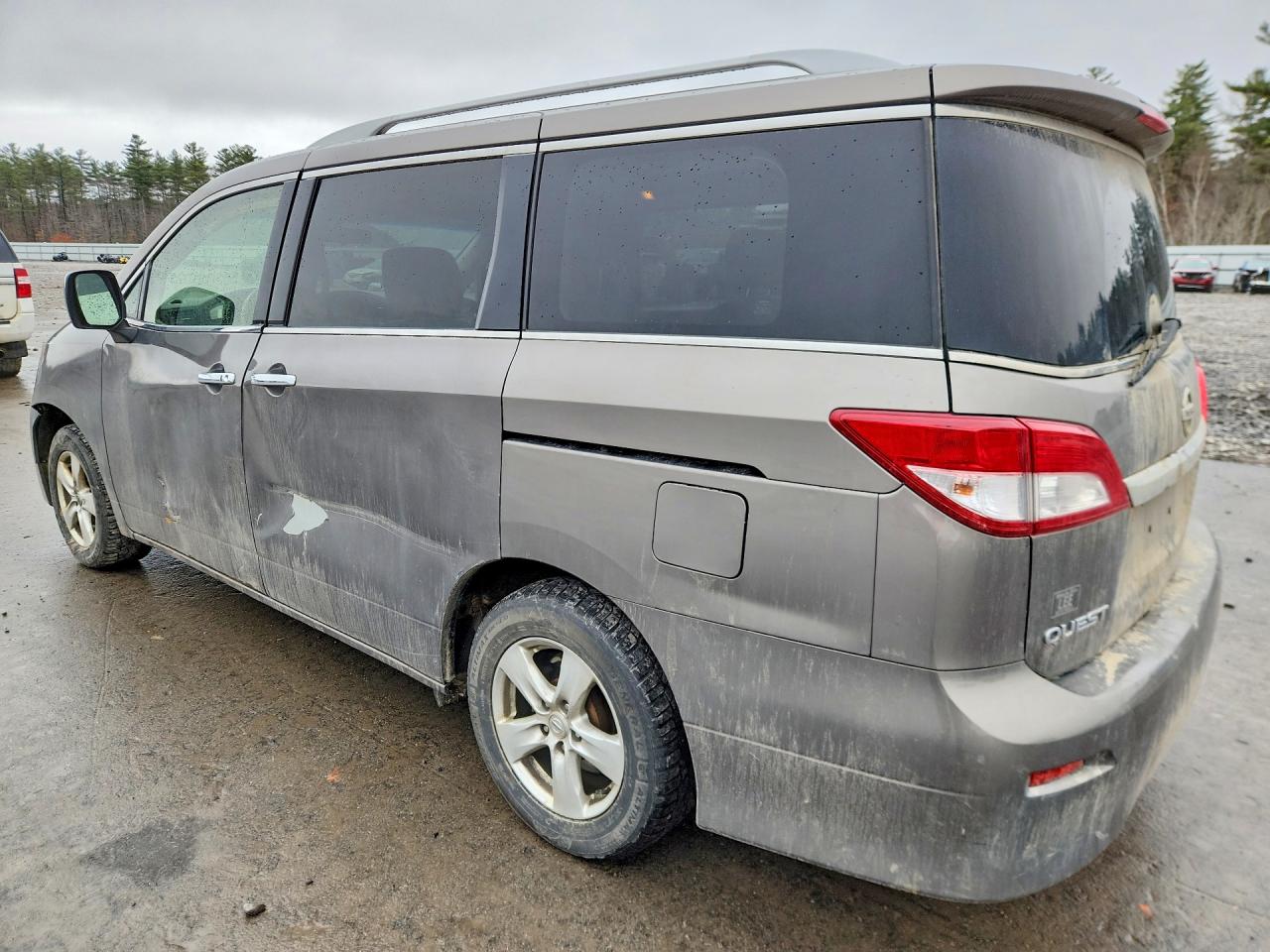 2017 NISSAN QUEST