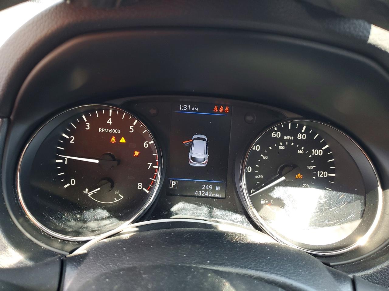2021 NISSAN ROGUE