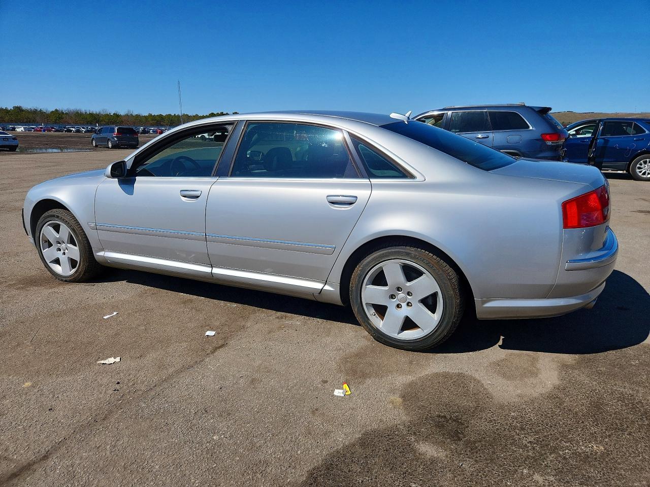 2005 AUDI A8