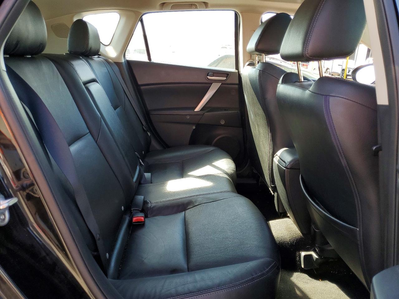 2012 MAZDA MAZDA3
