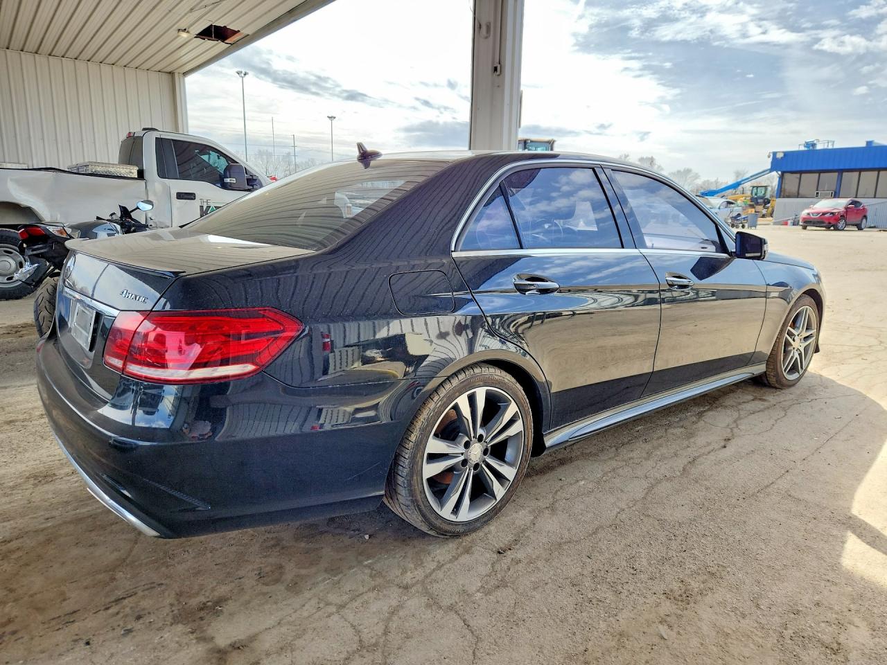 2016 MERCEDES-BENZ E-CLASS