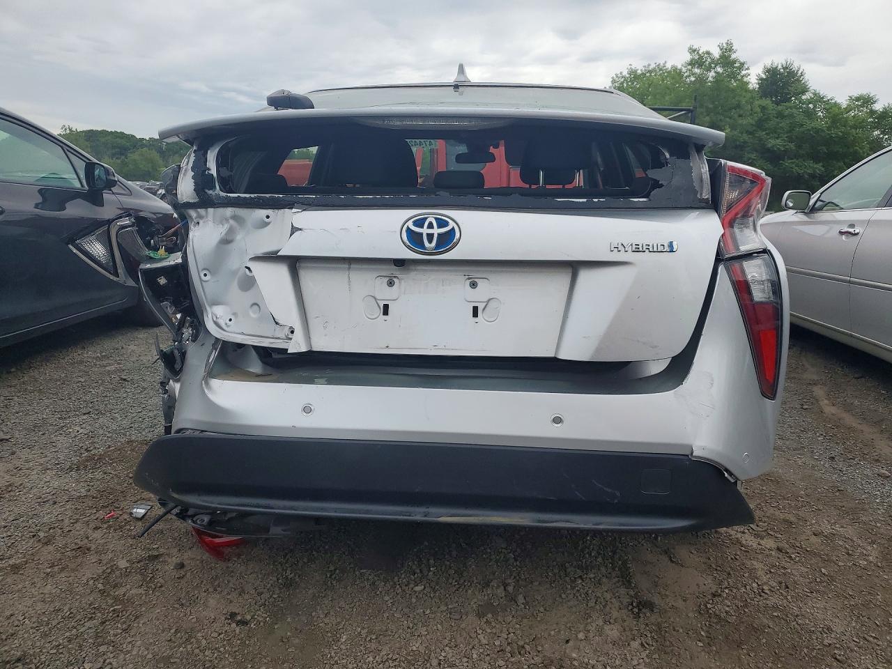 2018 TOYOTA PRIUS