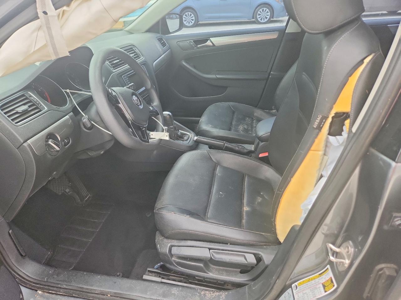 2018 VOLKSWAGEN JETTA