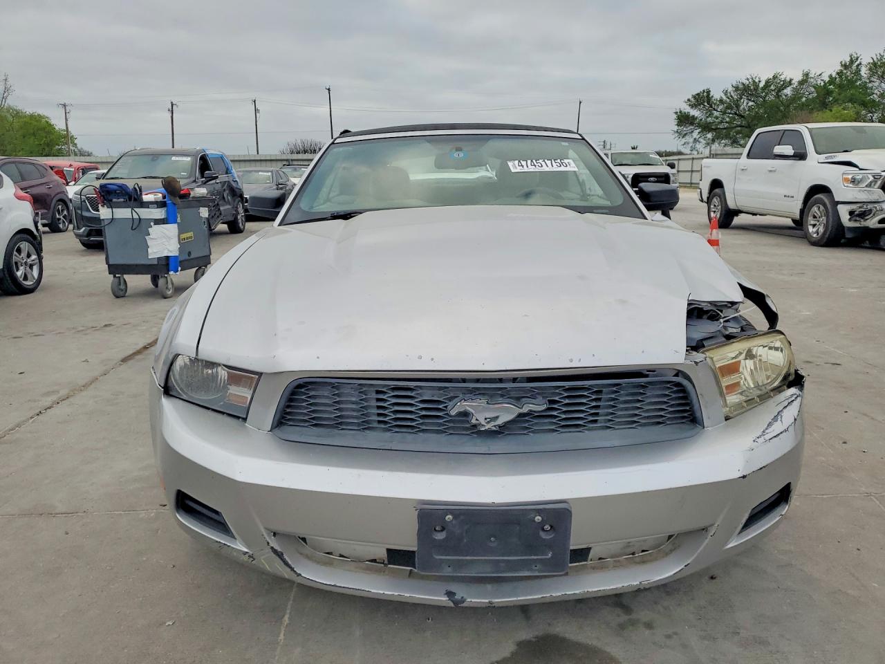 2011 FORD MUSTANG