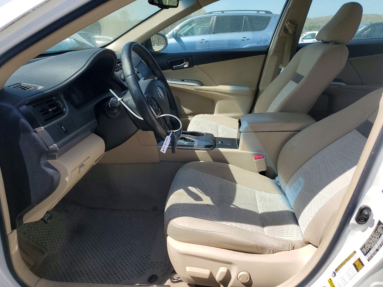 2014 TOYOTA CAMRY SOLA