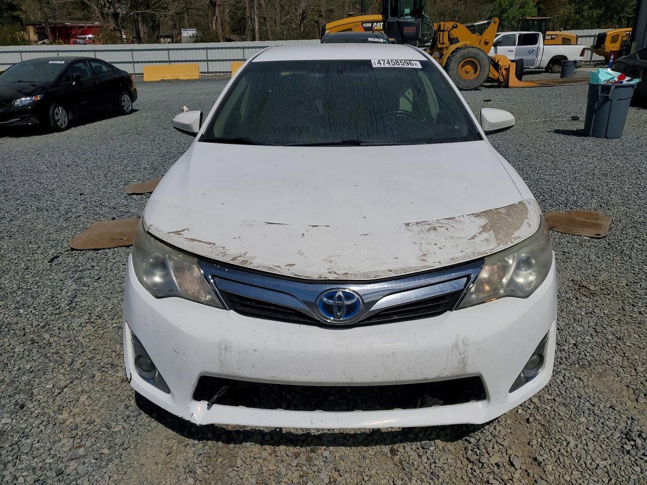 2014 TOYOTA CAMRY SOLA