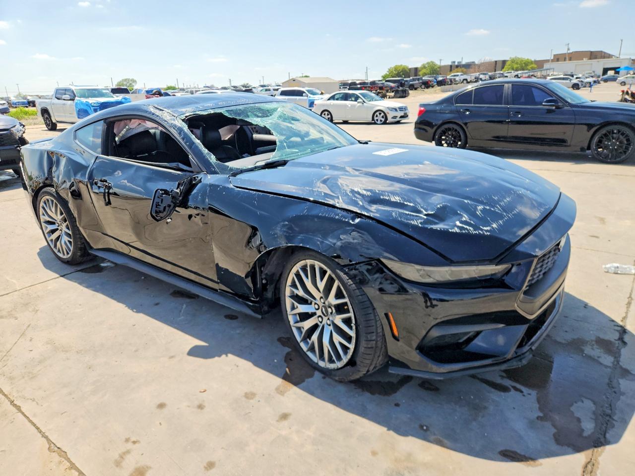 2025 FORD MUSTANG