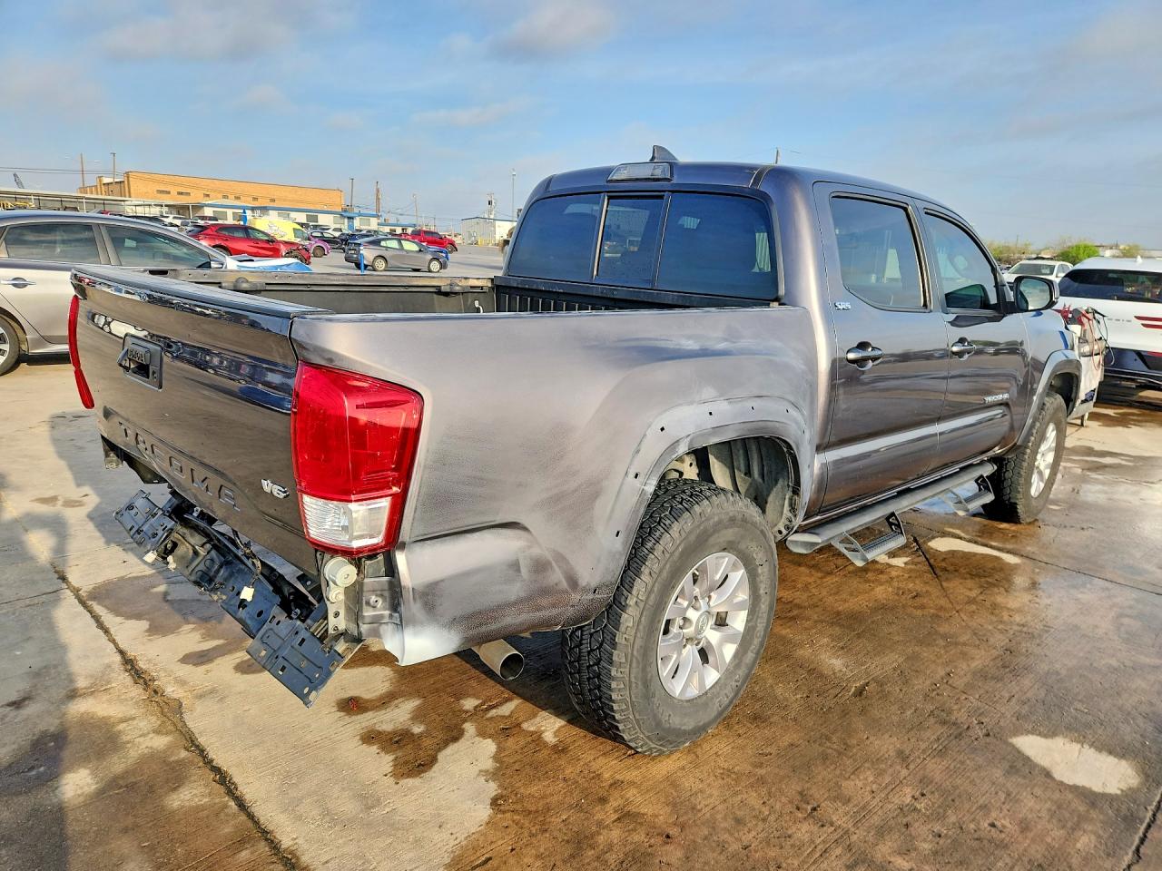 2017 TOYOTA TACOMA