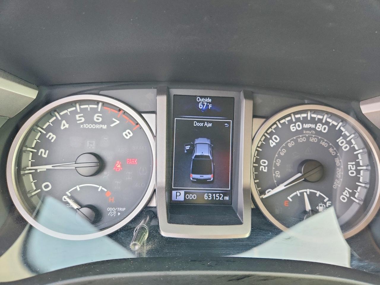 2017 TOYOTA TACOMA