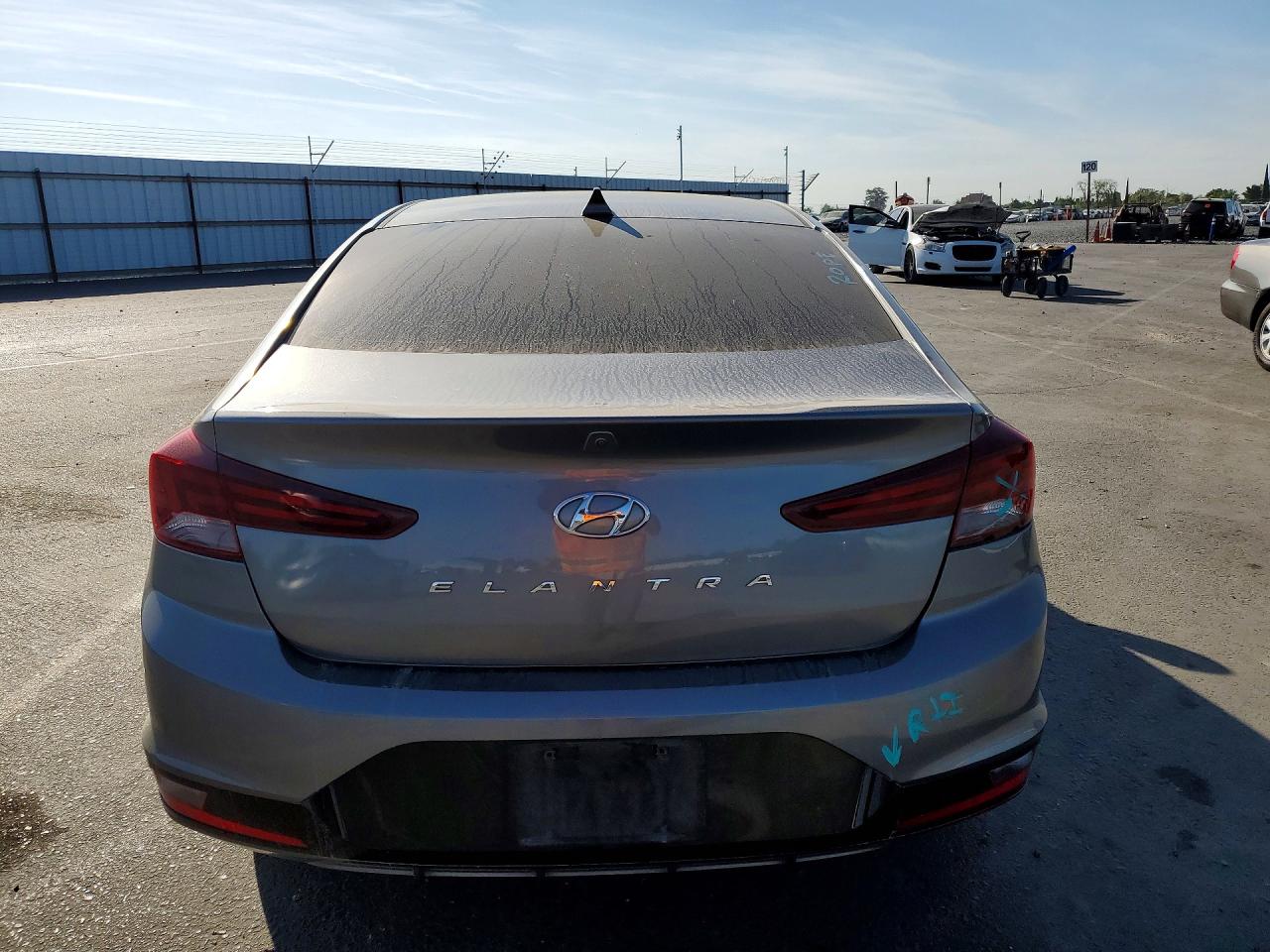 2019 HYUNDAI ELANTRA