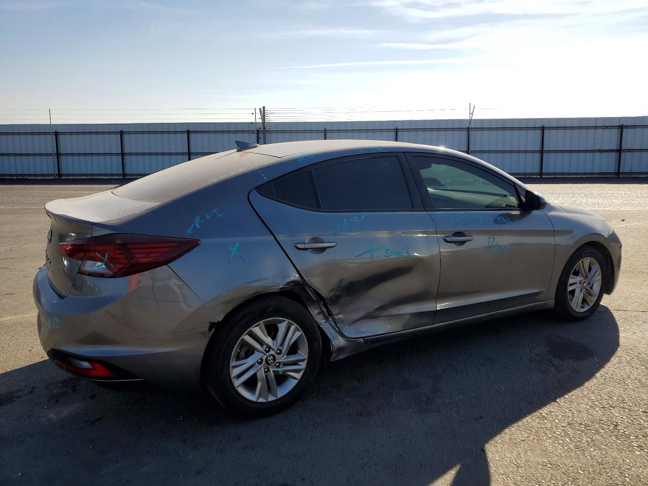2019 HYUNDAI ELANTRA
