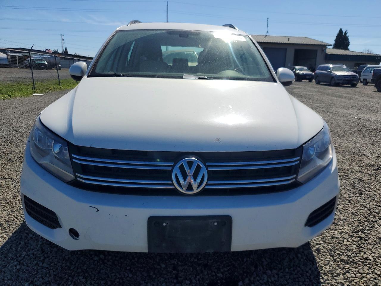 2016 VOLKSWAGEN TIGUAN