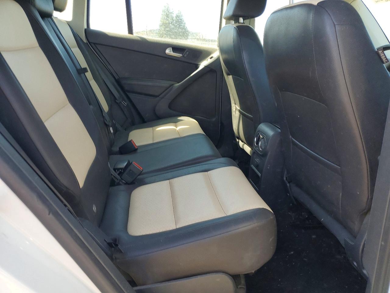 2016 VOLKSWAGEN TIGUAN