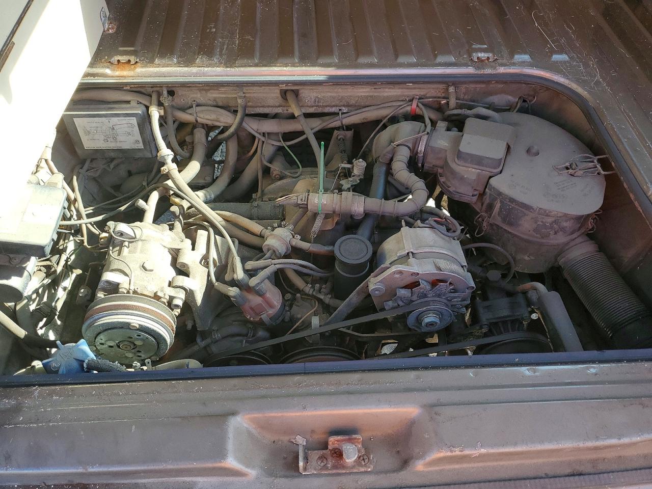 1987 VOLKSWAGEN MINIVAN