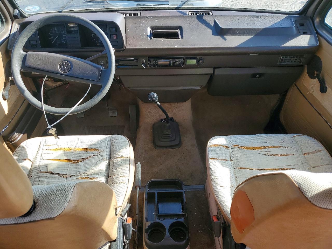 1987 VOLKSWAGEN MINIVAN