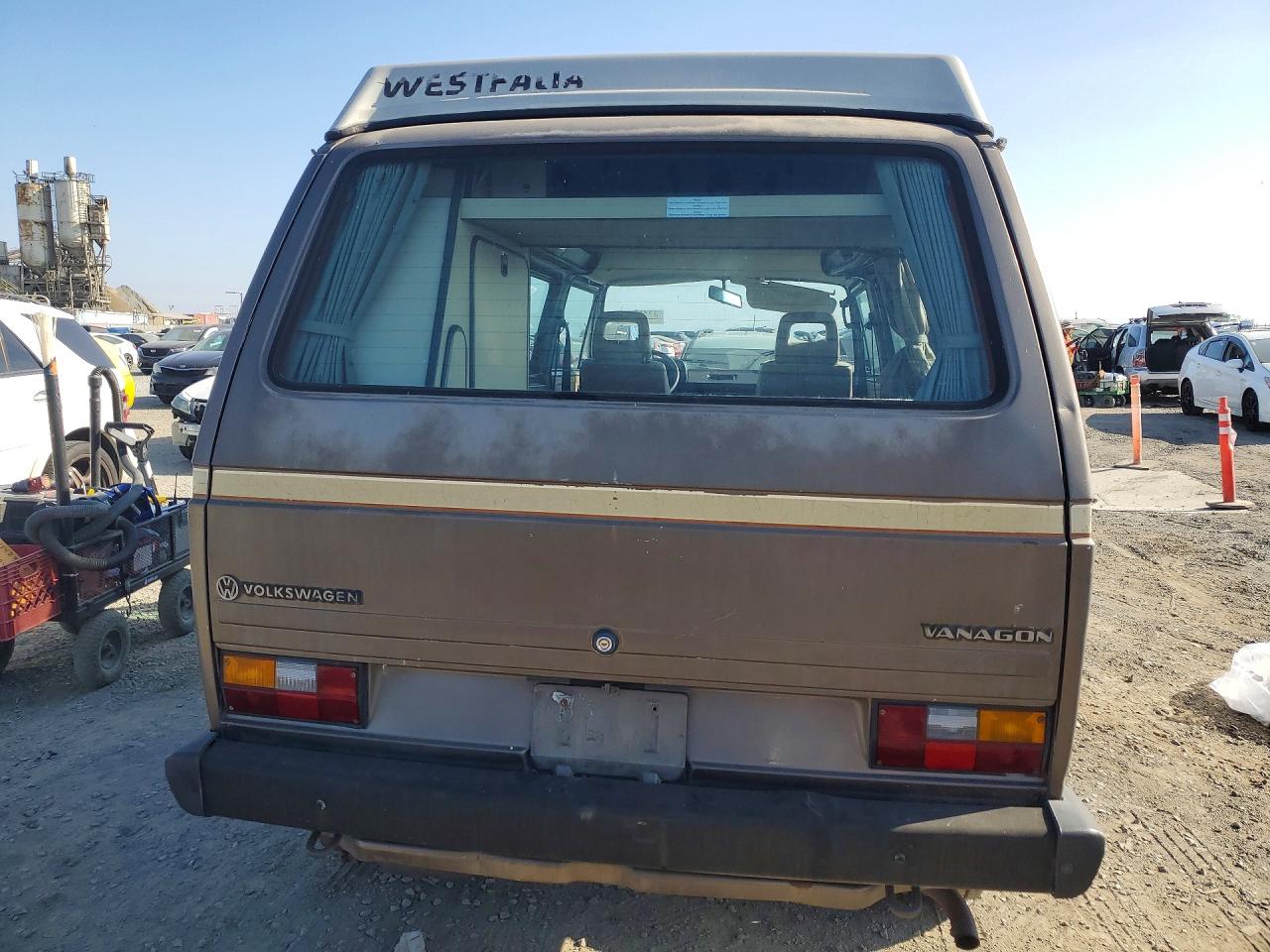 1987 VOLKSWAGEN MINIVAN