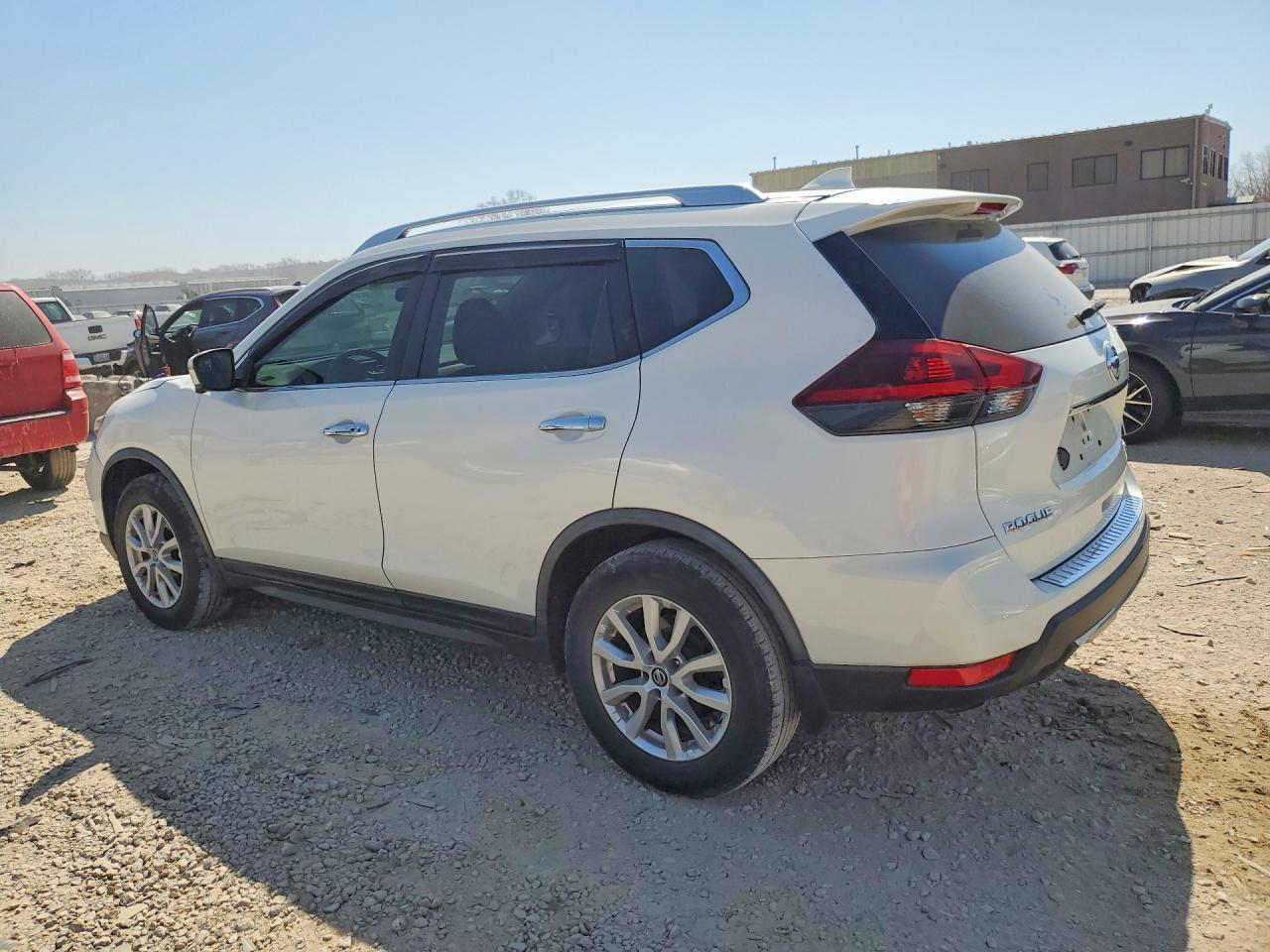 2018 NISSAN ROGUE