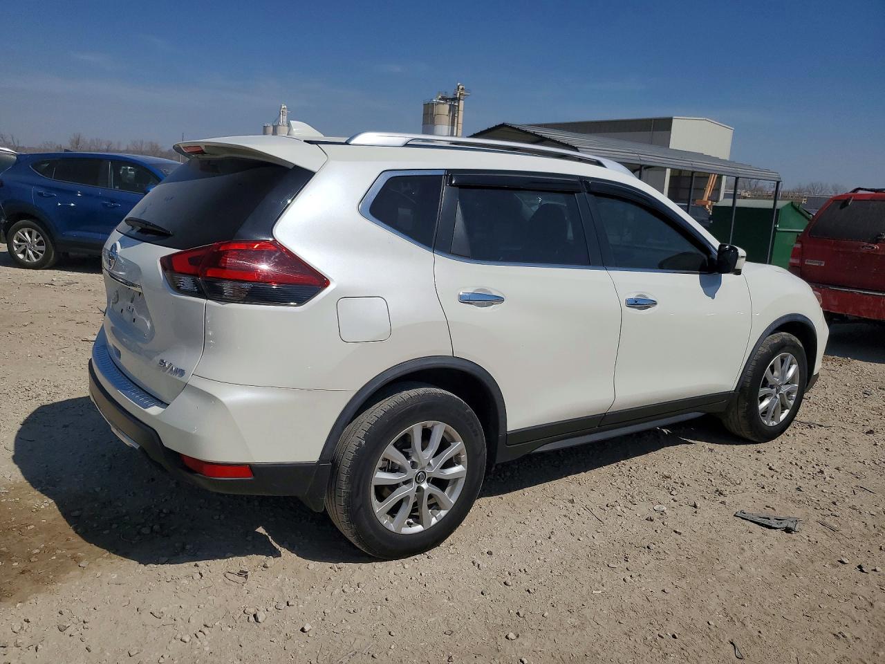 2018 NISSAN ROGUE