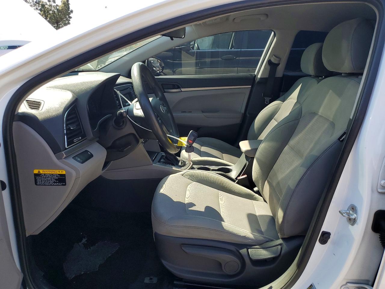 2017 HYUNDAI ELANTRA