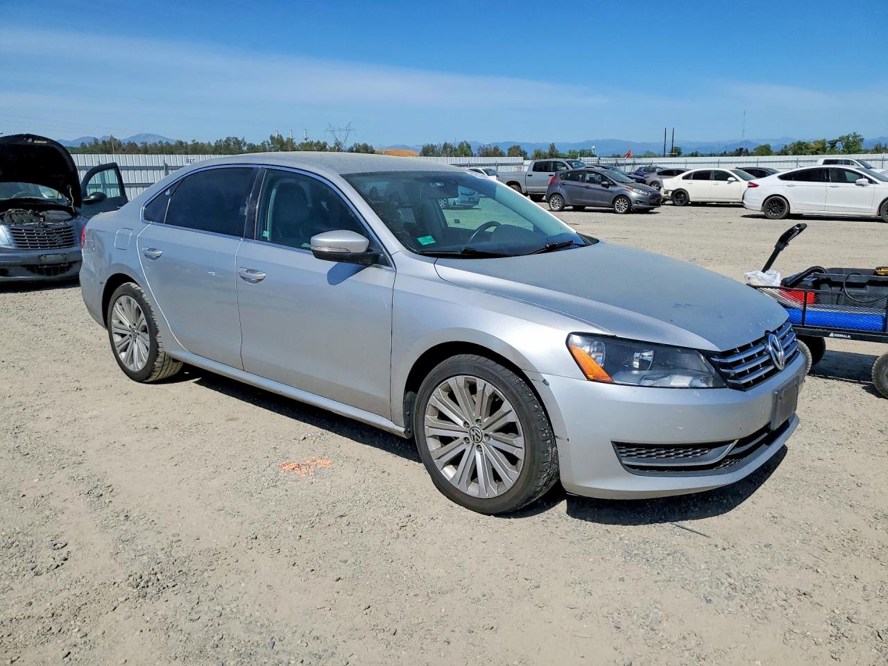 2015 VOLKSWAGEN PASSAT