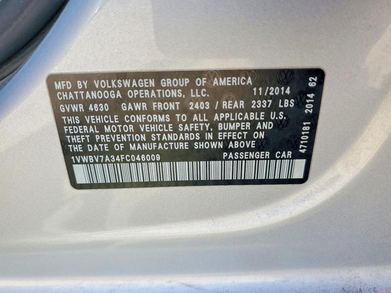 2015 VOLKSWAGEN PASSAT