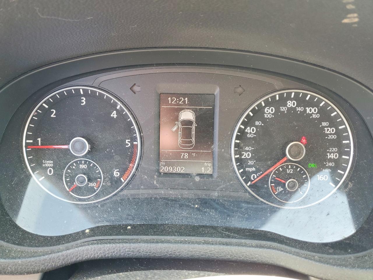 2015 VOLKSWAGEN PASSAT