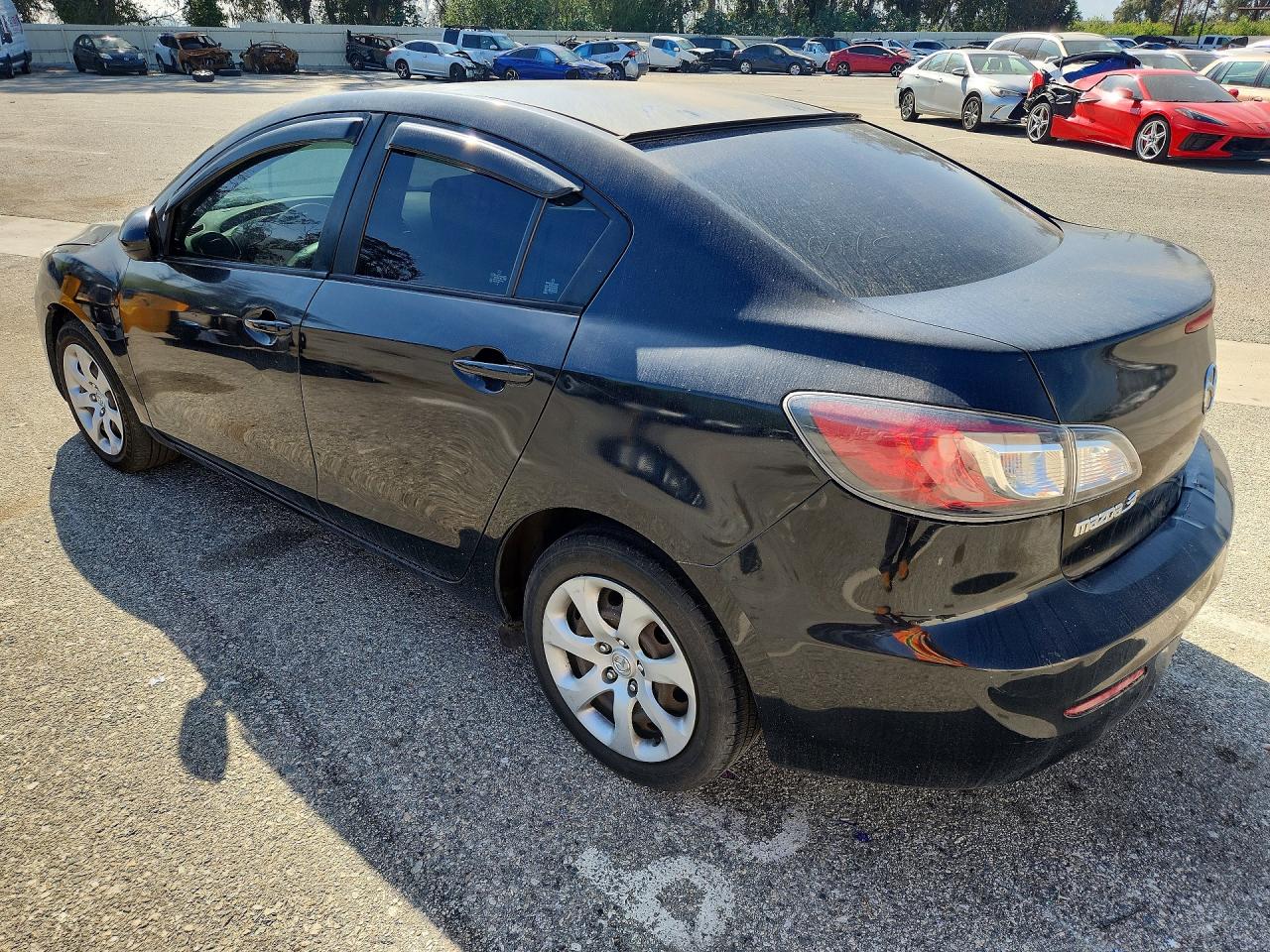2013 MAZDA 3