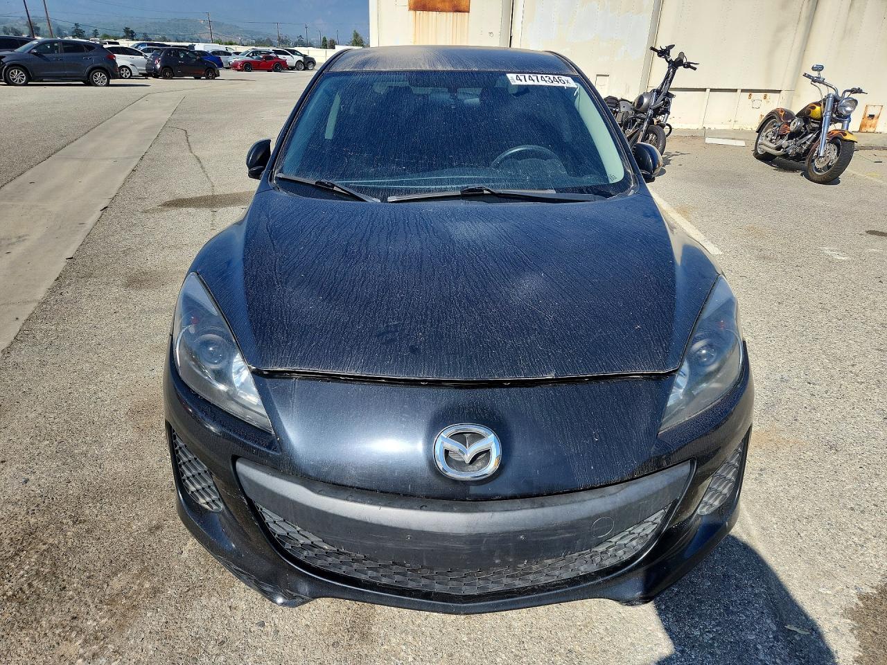 2013 MAZDA 3