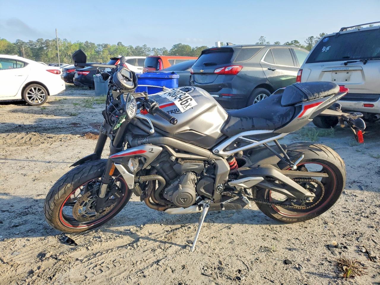 2022 TRIUMPH MOTORCYCLE STREET