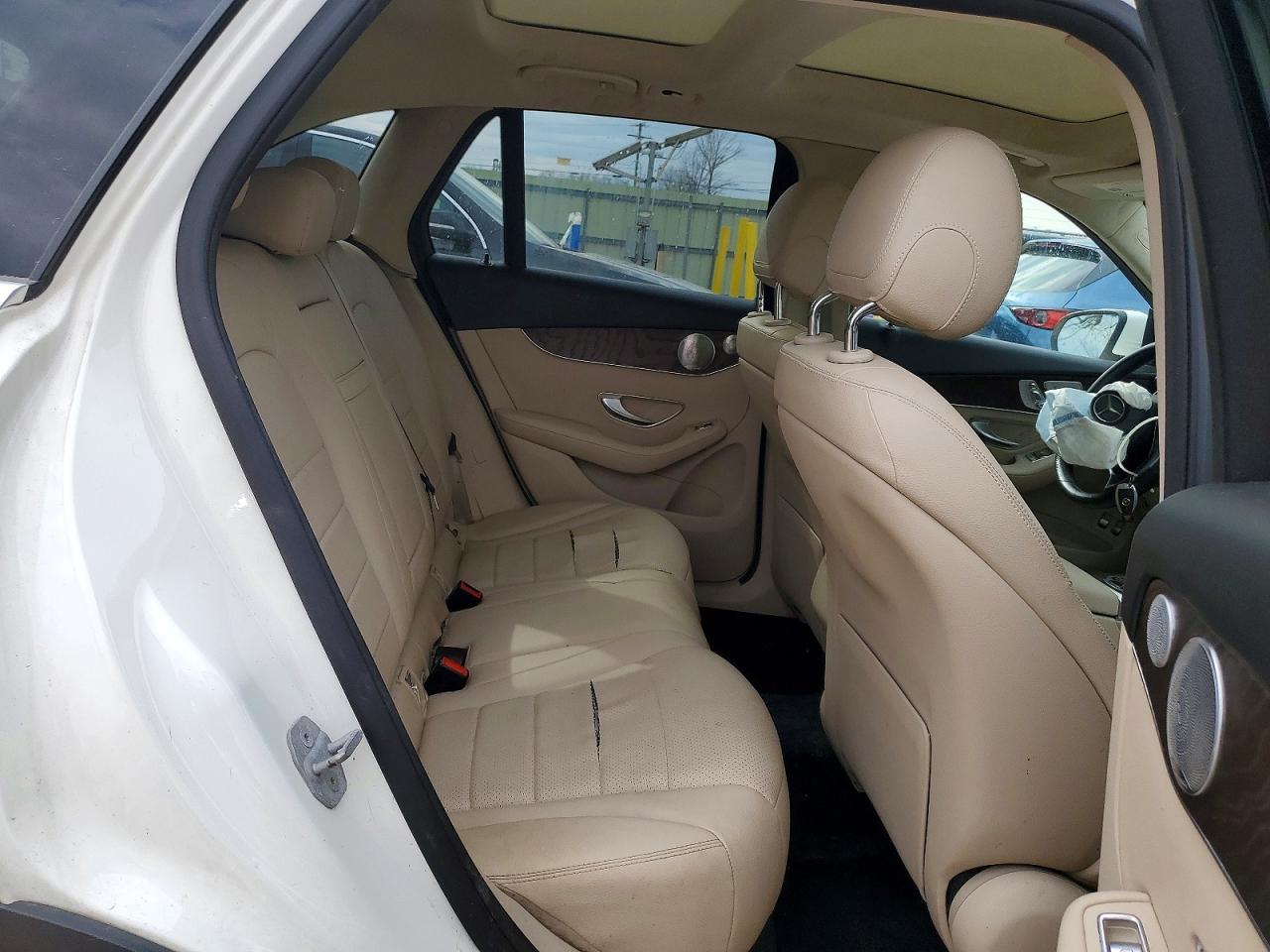 2019 MERCEDES-BENZ GLC-CLASS