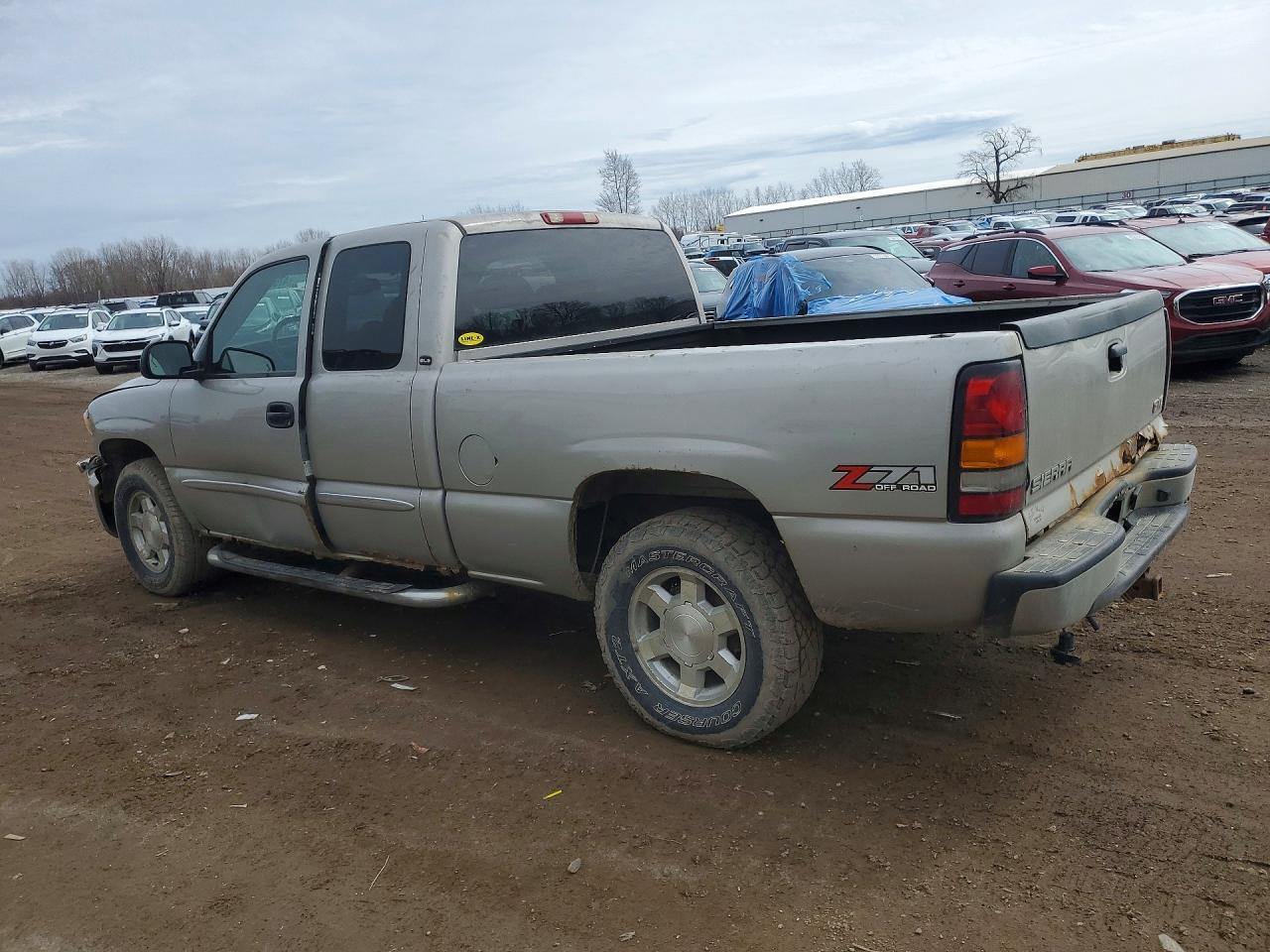 2006 GMC SIERRA