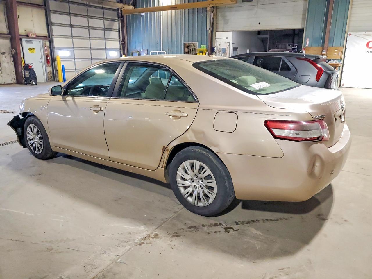 2011 TOYOTA CAMRY