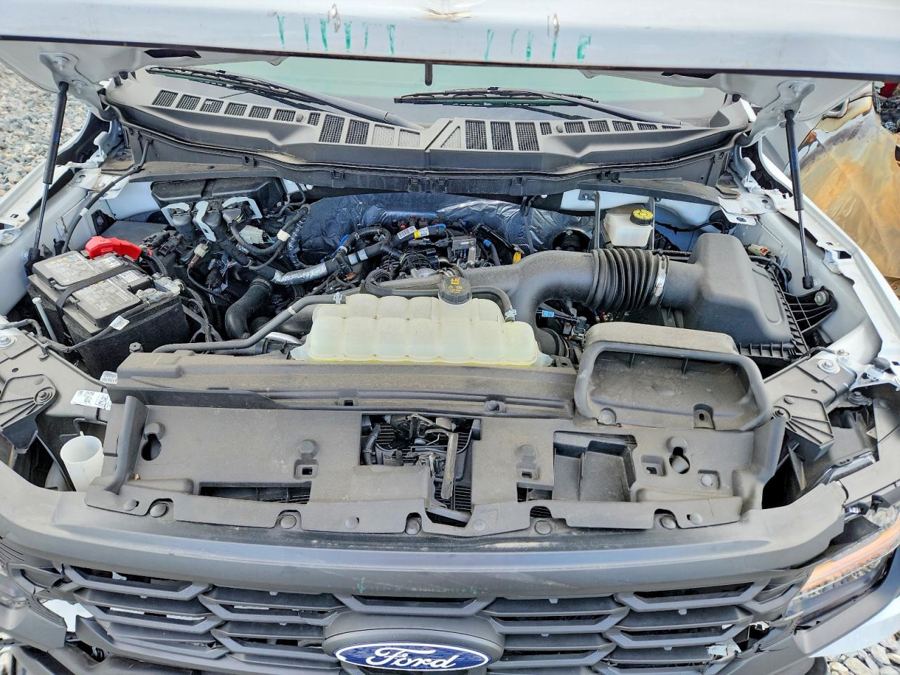 2024 FORD F150