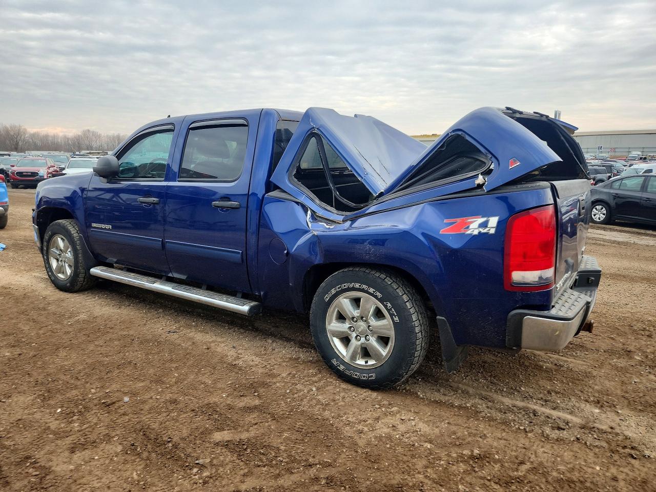 2013 GMC SIERRA