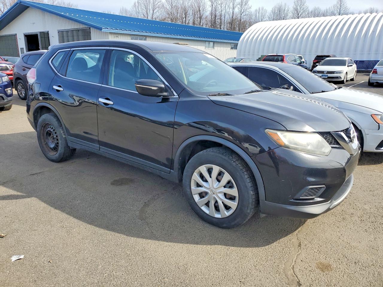 2015 NISSAN ROGUE