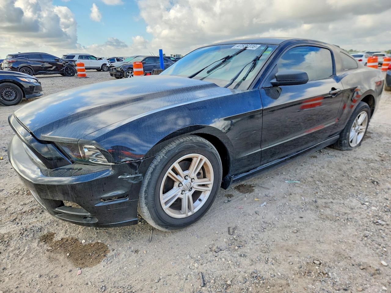 2013 FORD MUSTANG
