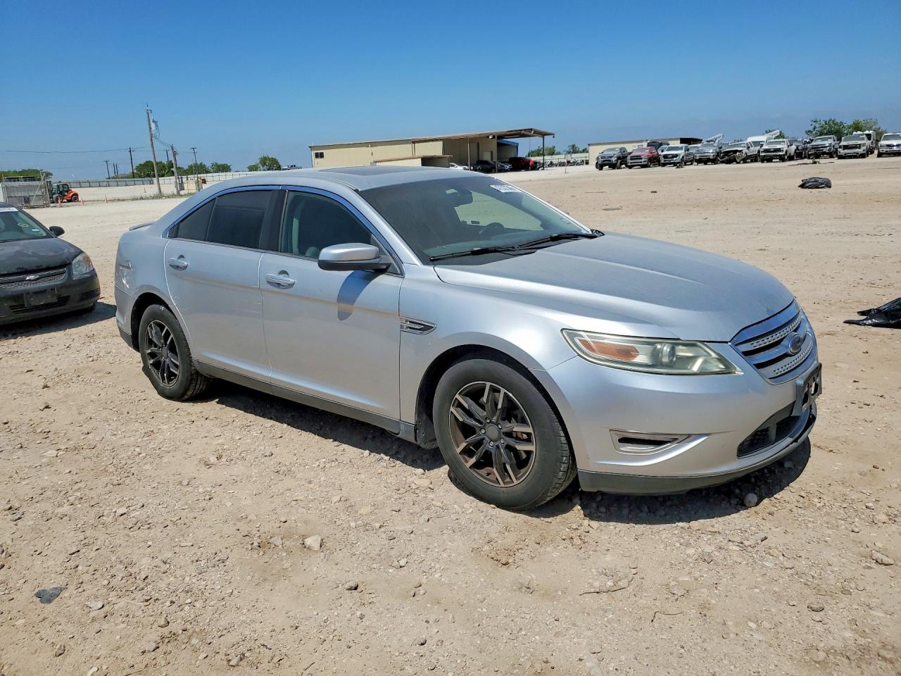 2010 FORD TAURUS