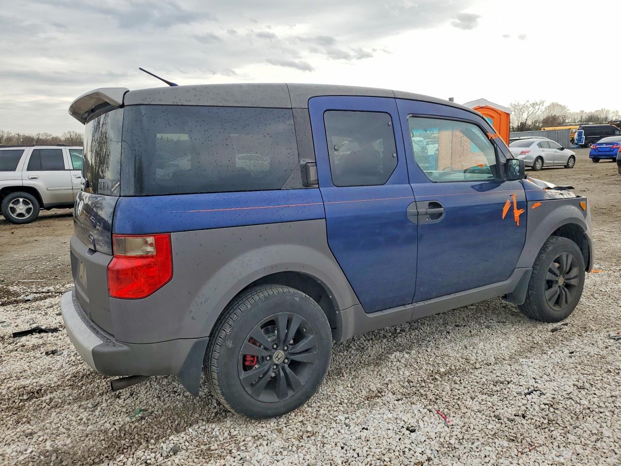 2003 HONDA ELEMENT