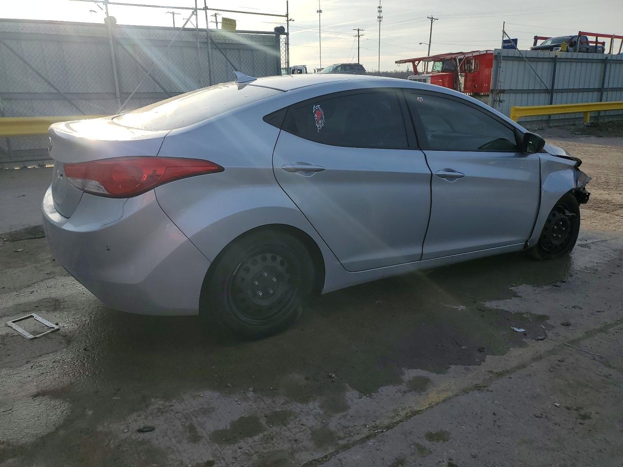 2011 HYUNDAI ELANTRA