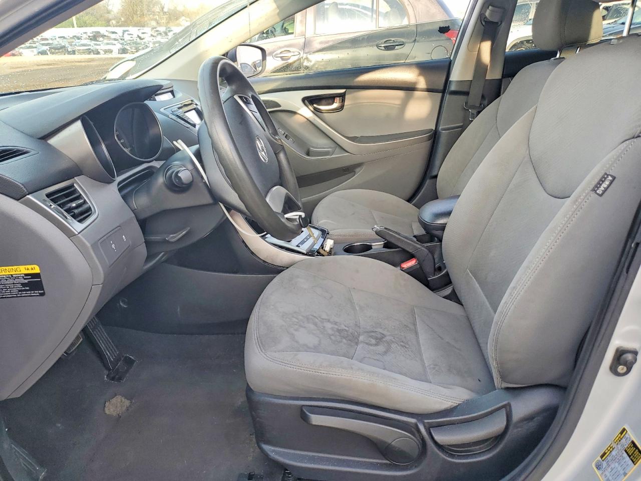 2011 HYUNDAI ELANTRA