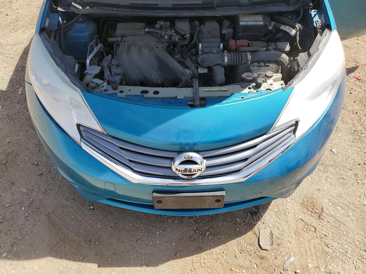 2016 NISSAN VERSA