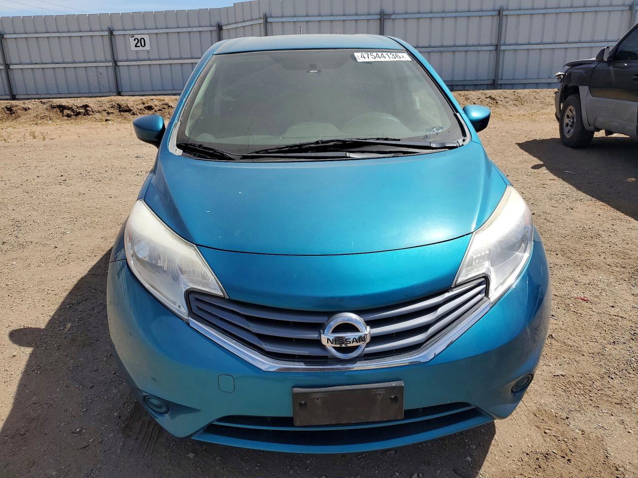 2016 NISSAN VERSA