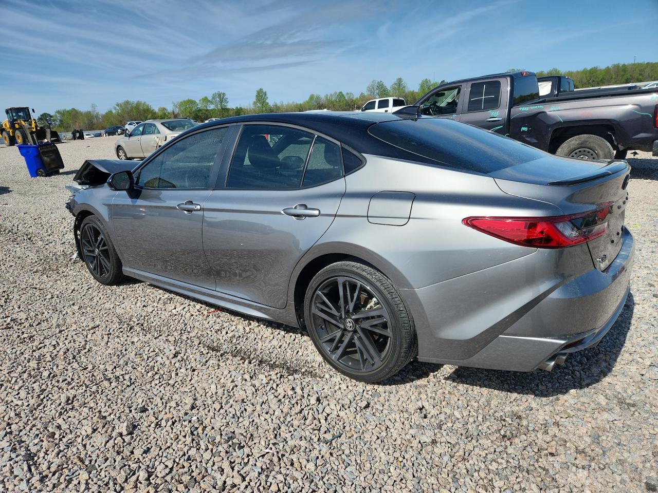 2025 TOYOTA CAMRY