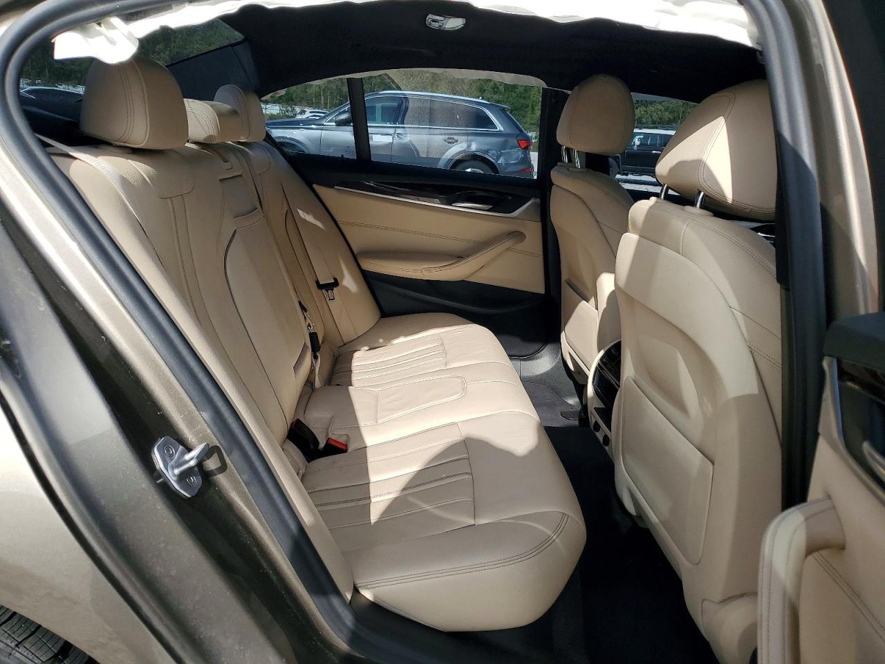 2019 BMW 5 SERIES