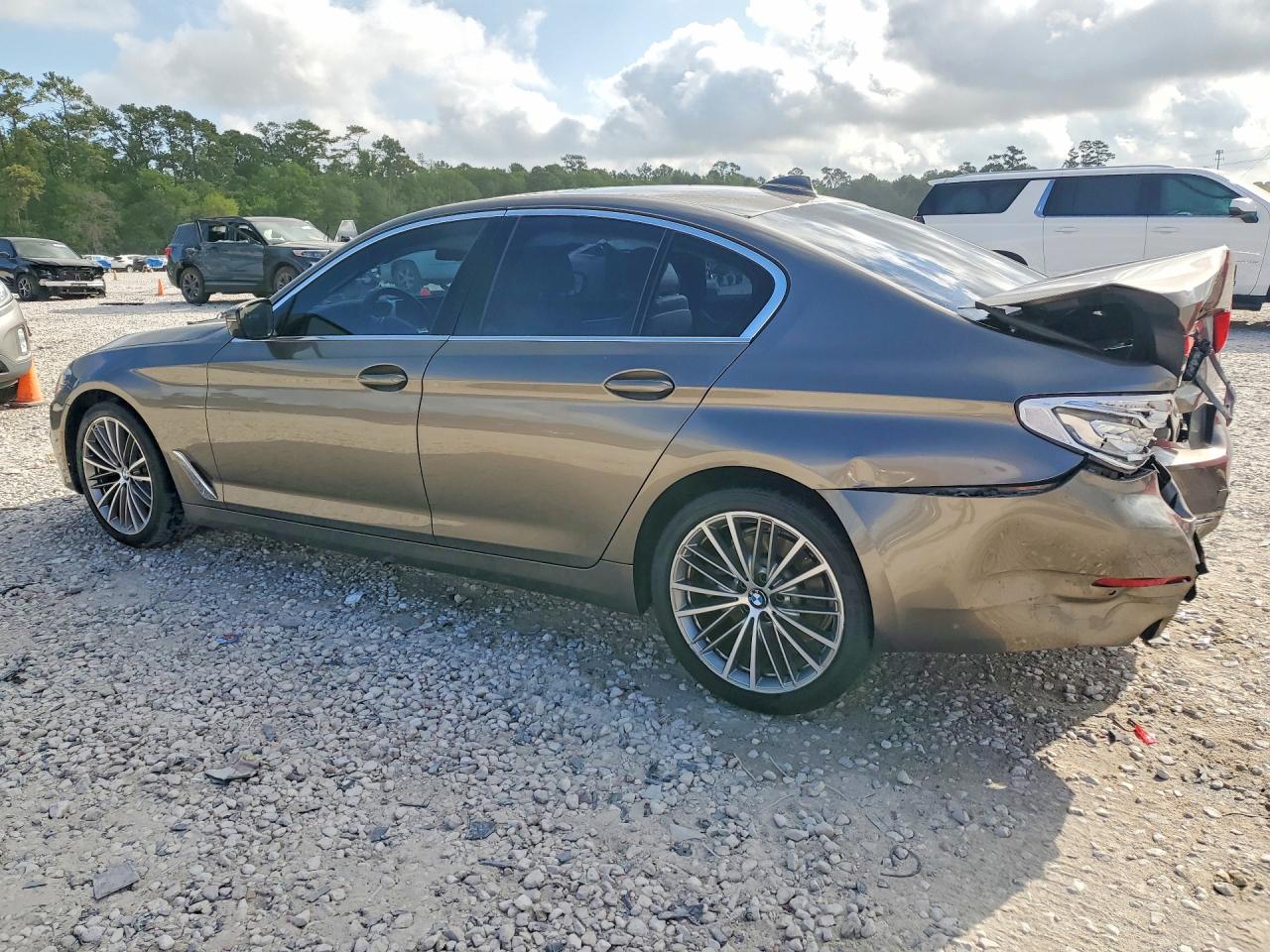 2019 BMW 5 SERIES