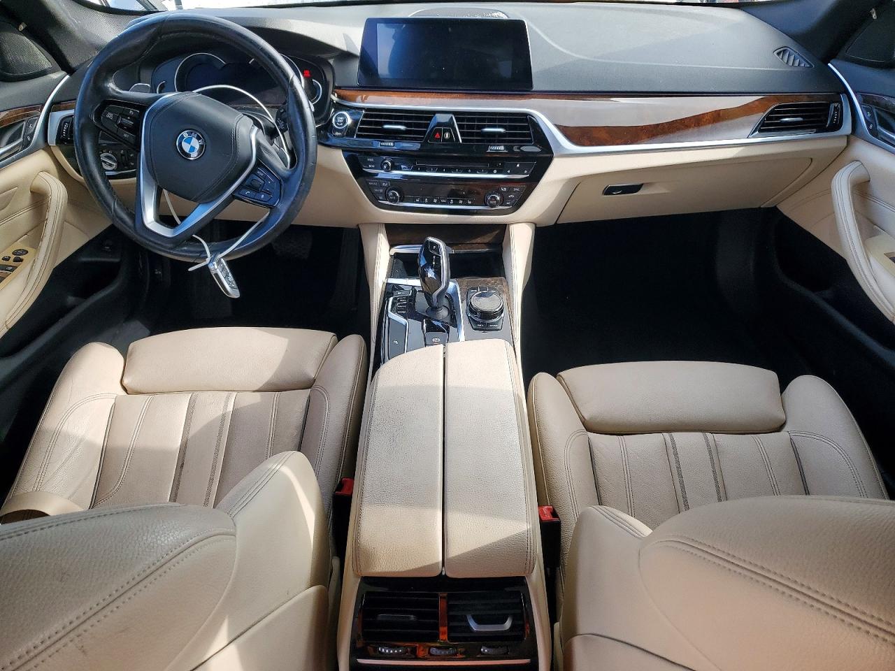 2019 BMW 5 SERIES