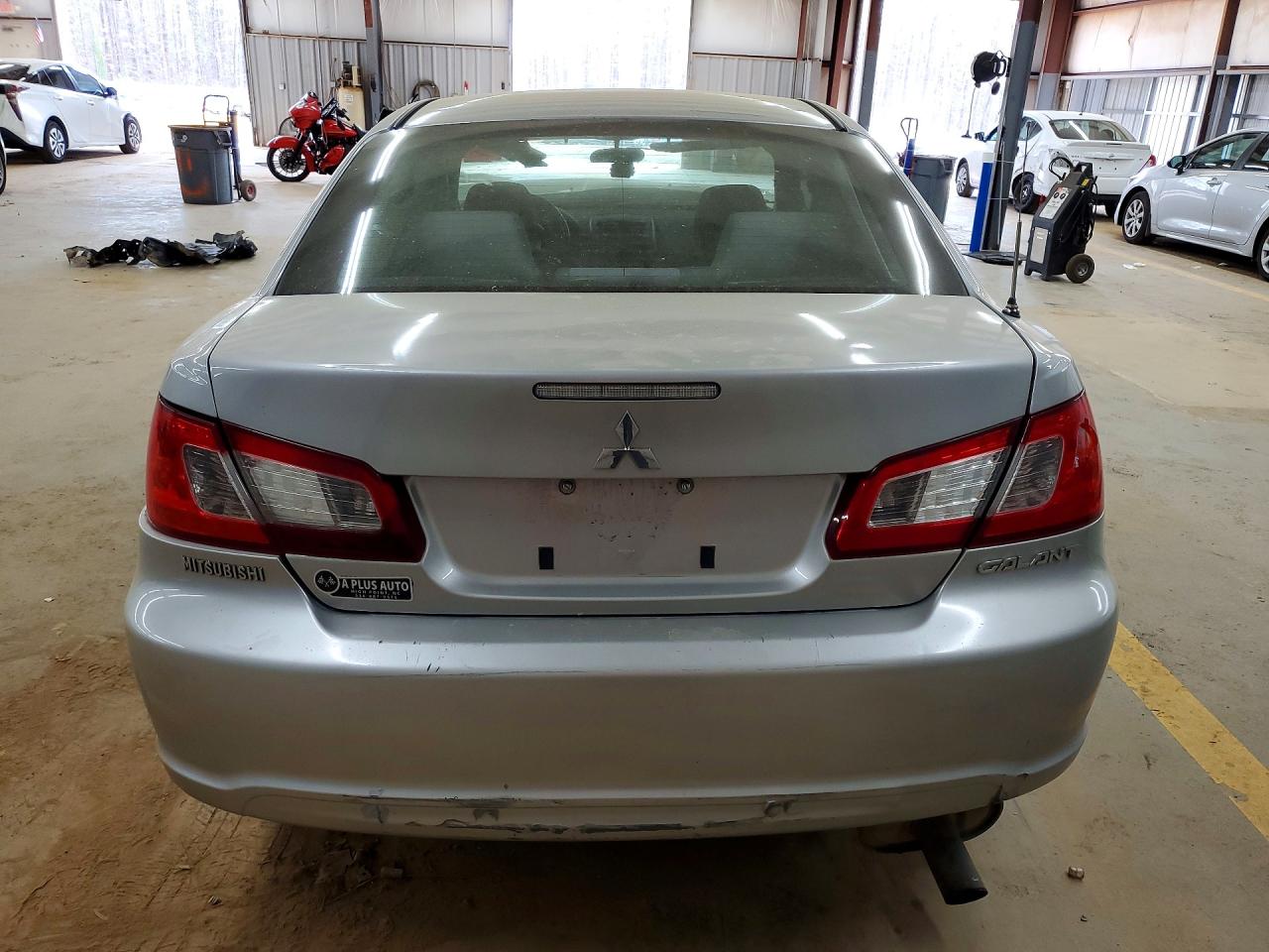 2011 MITSUBISHI GALANT