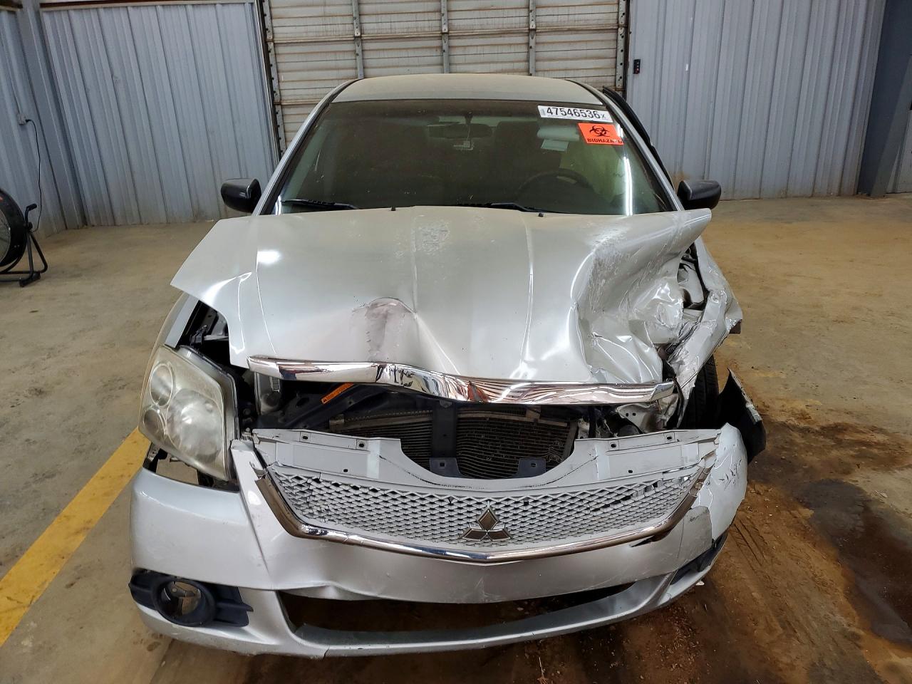 2011 MITSUBISHI GALANT