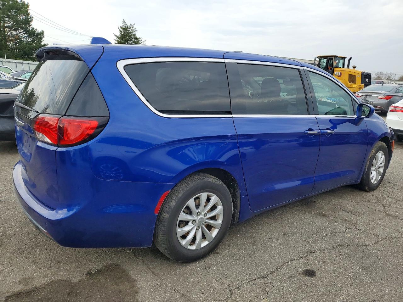 2019 CHRYSLER PACIFICA